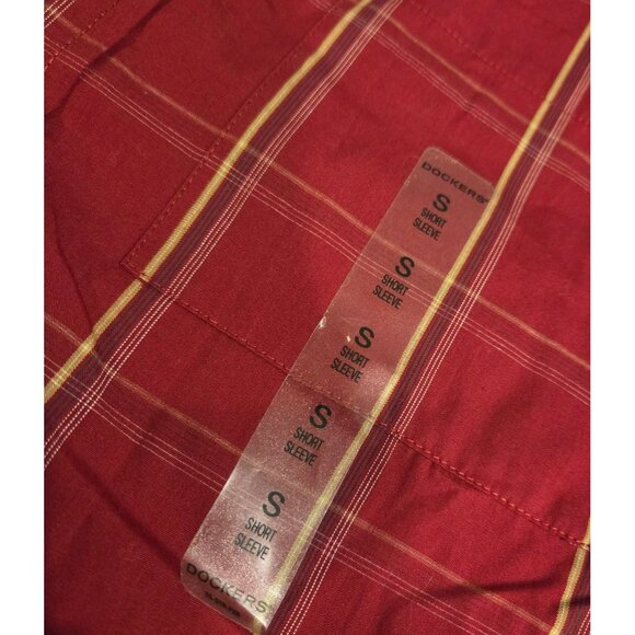 New! Lot of 2 Dockers Men’s S 14-14.5 Red Plaid & Yellow Button Down Shirts - Picture 6 of 13